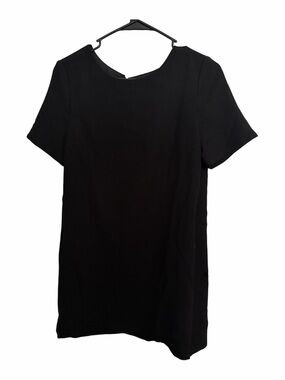 essue Black Short-Sleeve Mini T-Shirt Dress